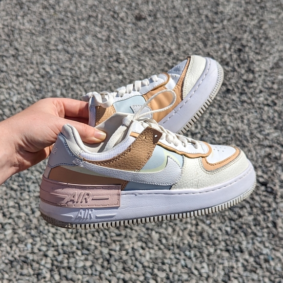 NIKE Air Force 1 Shadow - Picture 1 of 5